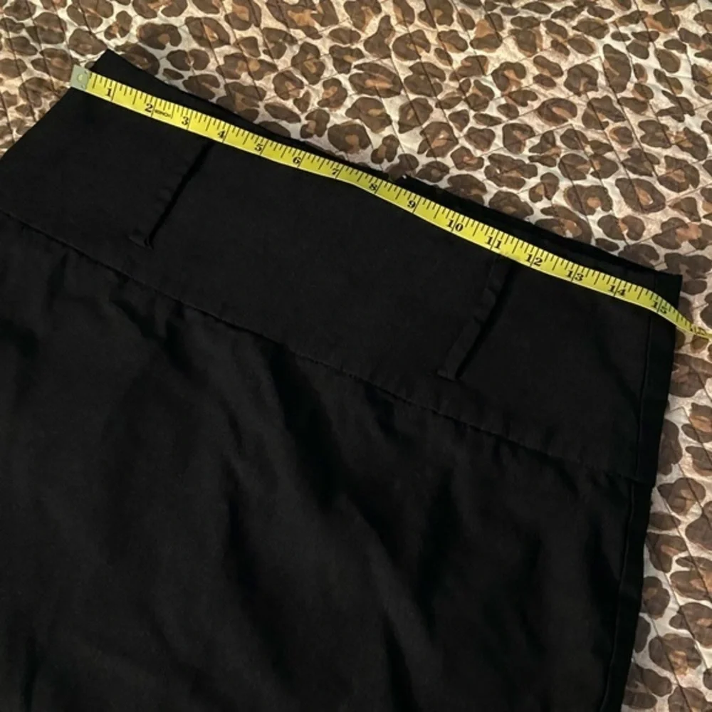 Great Black Stretch Skirt Zipper Back